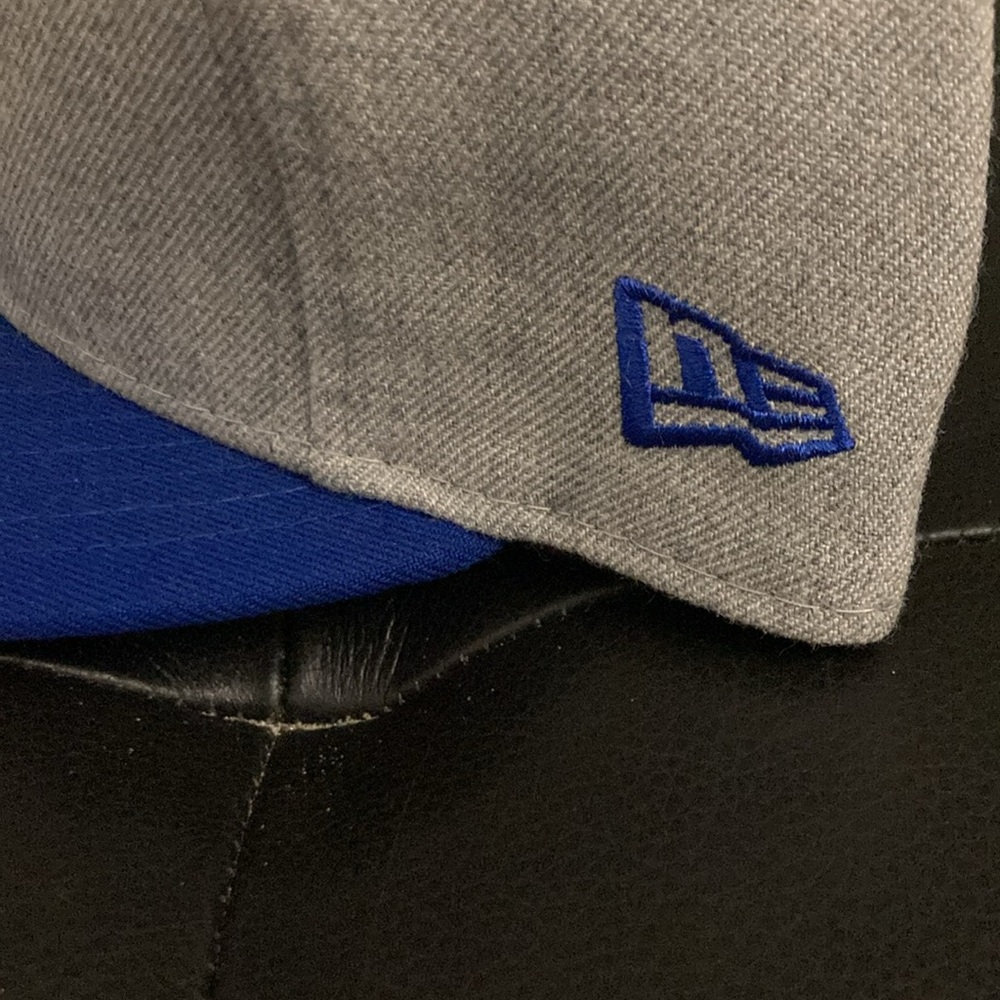 New Era Gray and Blue Golden State Warriors Snapback Hat - Picture 4 of 4
